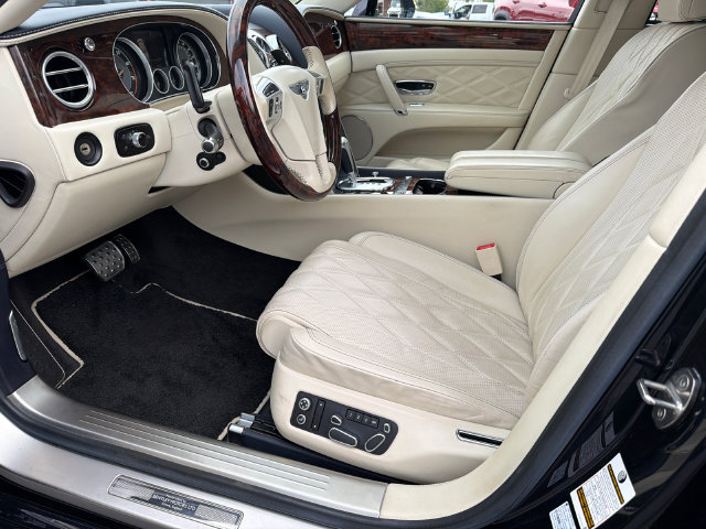 Used 2014 Bentley Flying Spur W12 AWD/4WD image 9