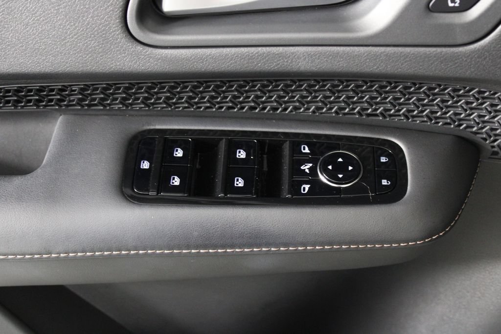 Certified 2024 Nissan Ariya AWD image 23