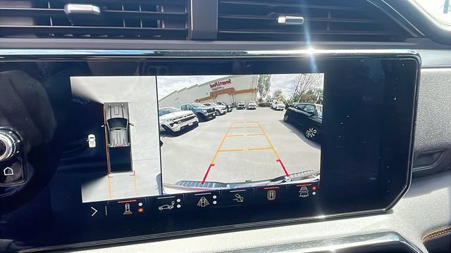 Used 2024 GMC Sierra 3500 AT4 w/ AT4 Premium Plus Package AWD/4WD image 25