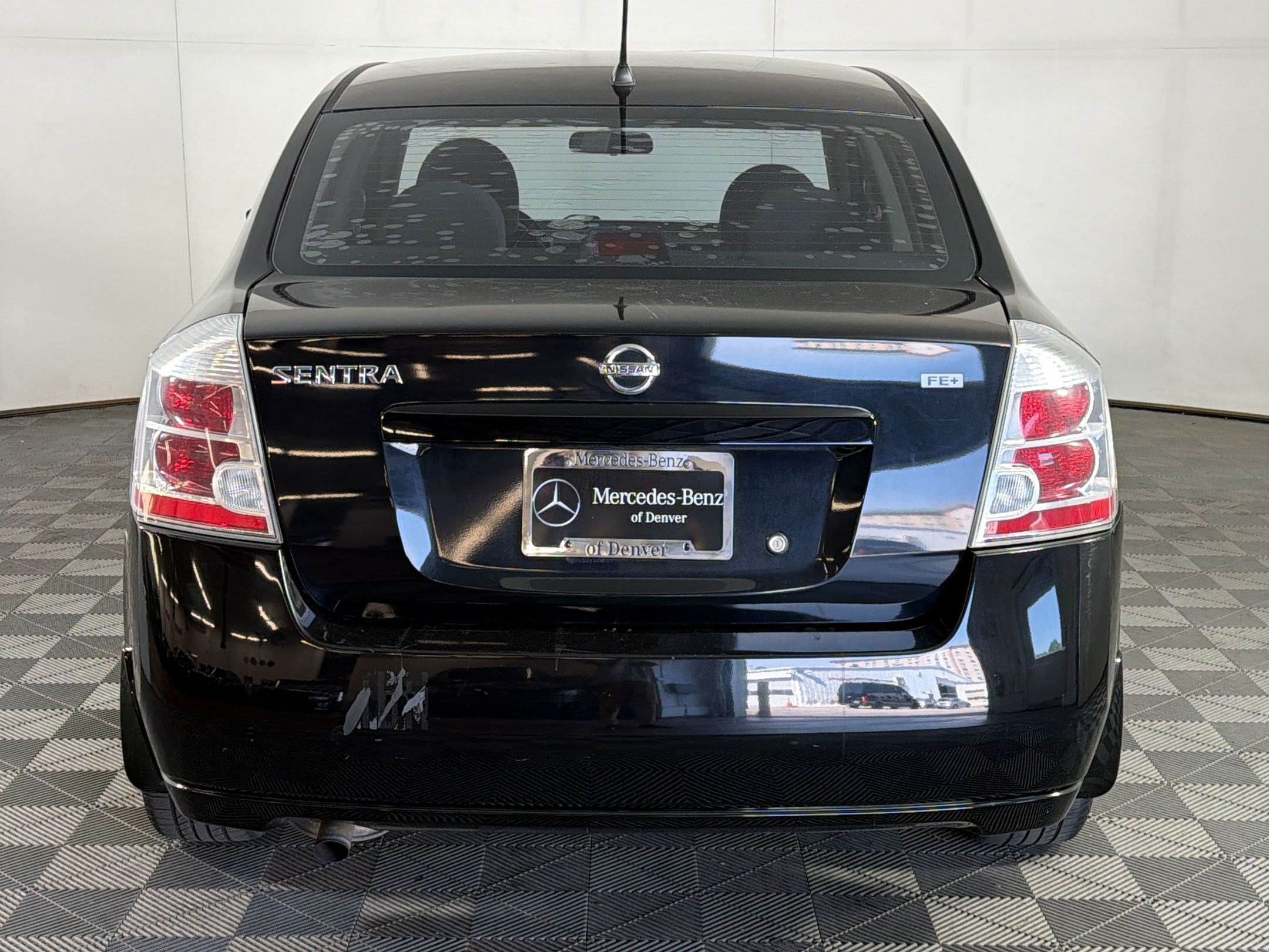 Used 2009 Nissan Sentra 2.0 FE+ FWD image 10