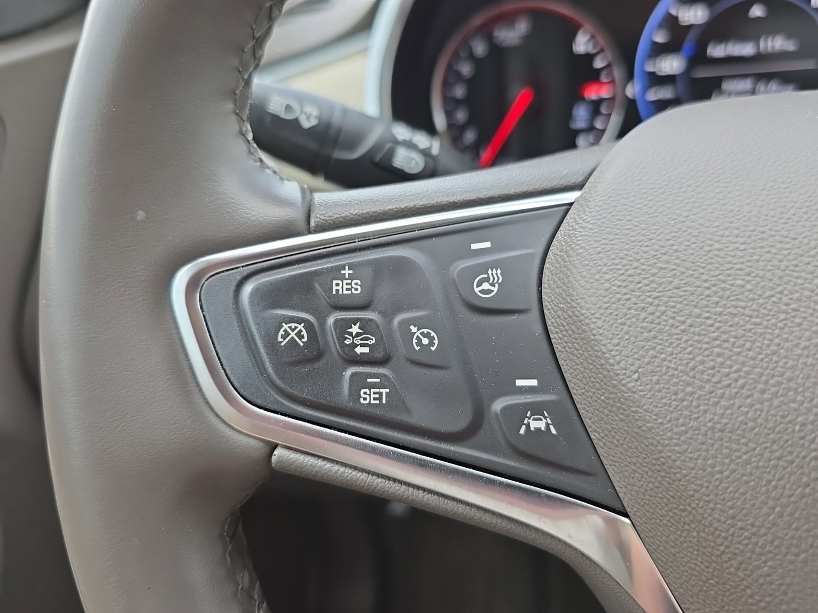 Used 2024 Chevrolet Malibu LT FWD image 21