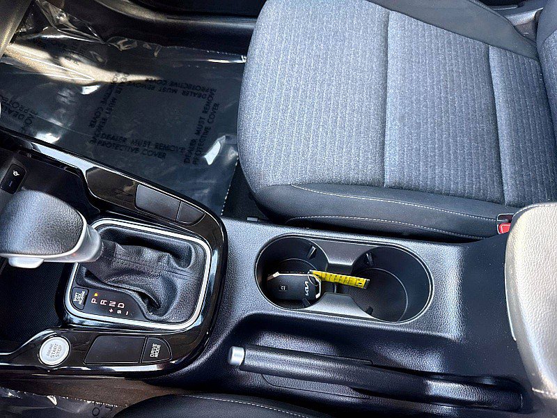 Used 2022 Kia Soul S FWD image 19