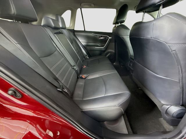 Certified 2023 Toyota RAV4 XLE Premium FWD image 27