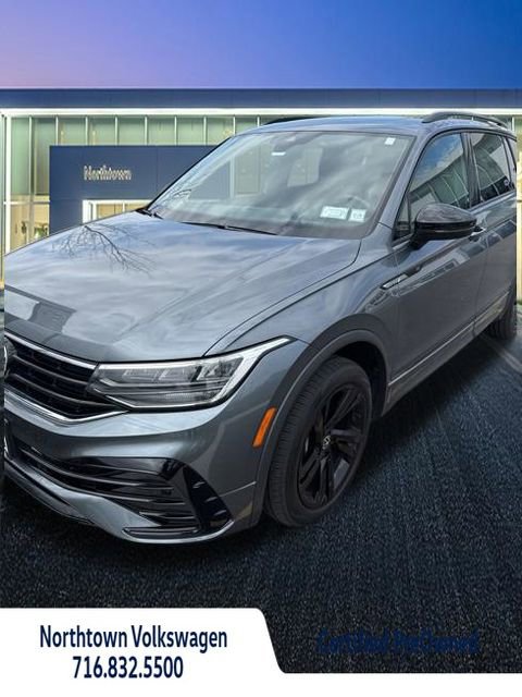 Certified 2023 Volkswagen Tiguan SE R-Line