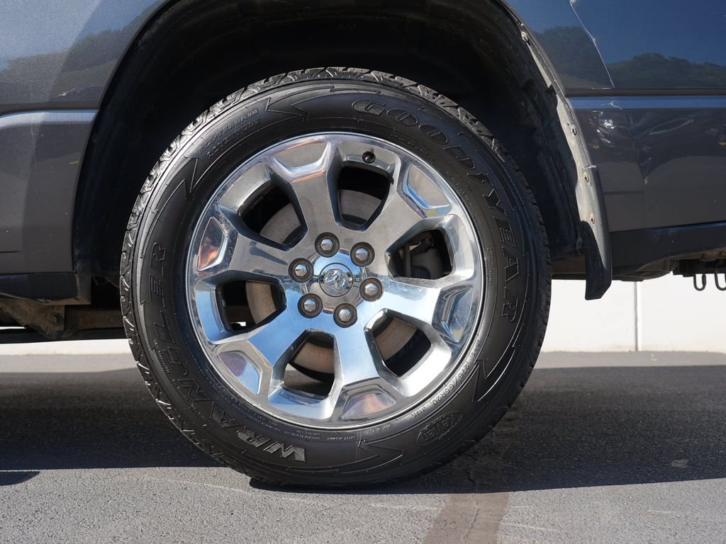 Used 2019 RAM 1500 Big Horn AWD/4WD image 32