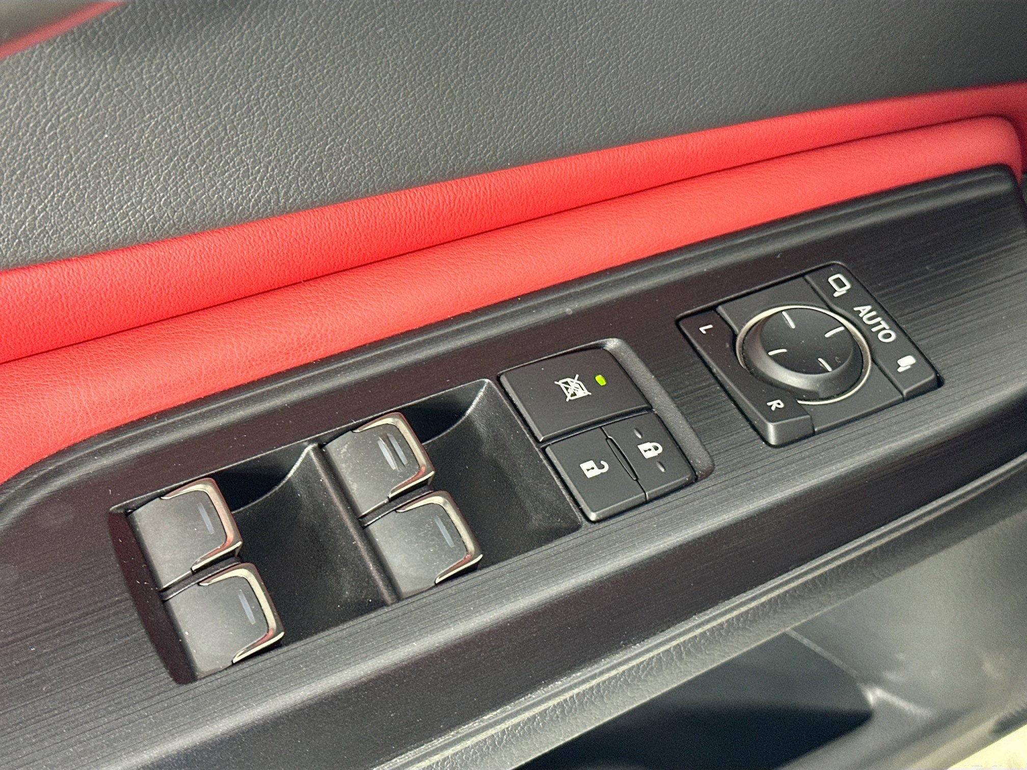 Used 2021 Lexus ES 350 F Sport w/ Accessory Package image 17