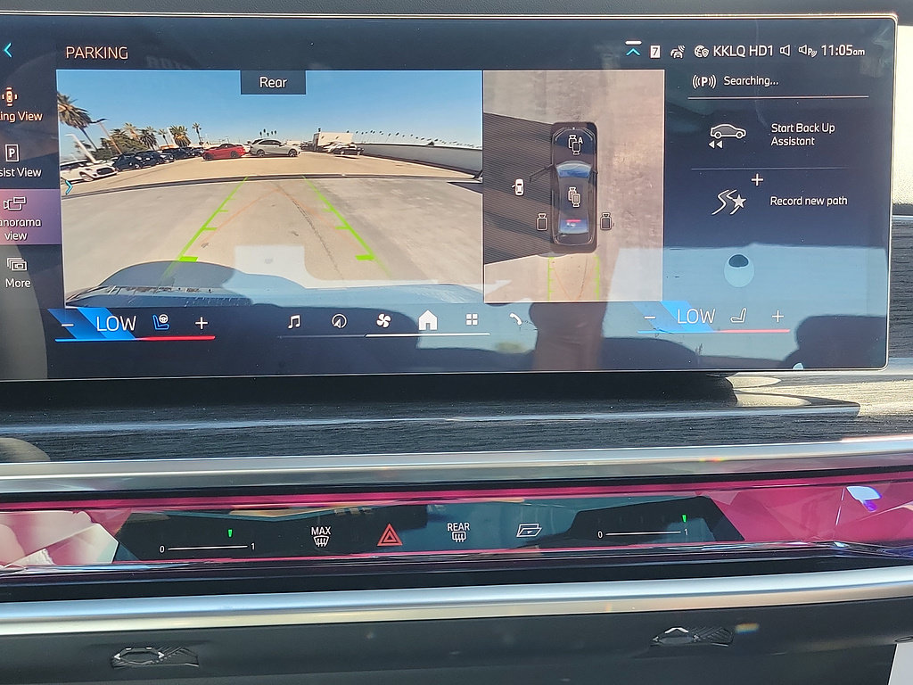 New 2026 BMW 750e xDrive AWD/4WD image 29