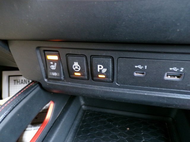 Used 2022 Nissan Frontier PRO-4X image 25