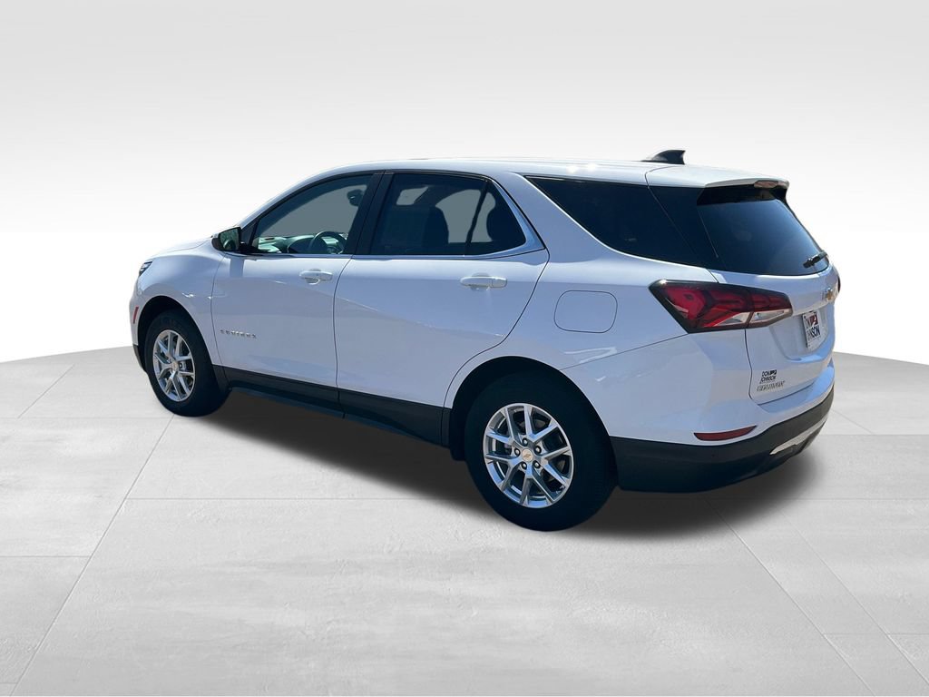 Used 2024 Chevrolet Equinox LT AWD/4WD image 30