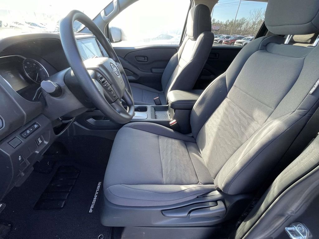 Used 2026 Nissan Frontier S w/ S Utility Package image 12