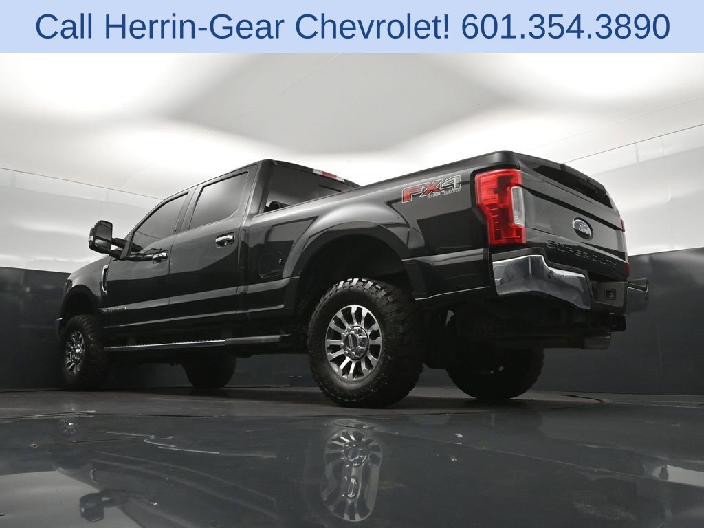 Used 2019 Ford F250 Lariat w/ Lariat Ultimate Package AWD/4WD image 40