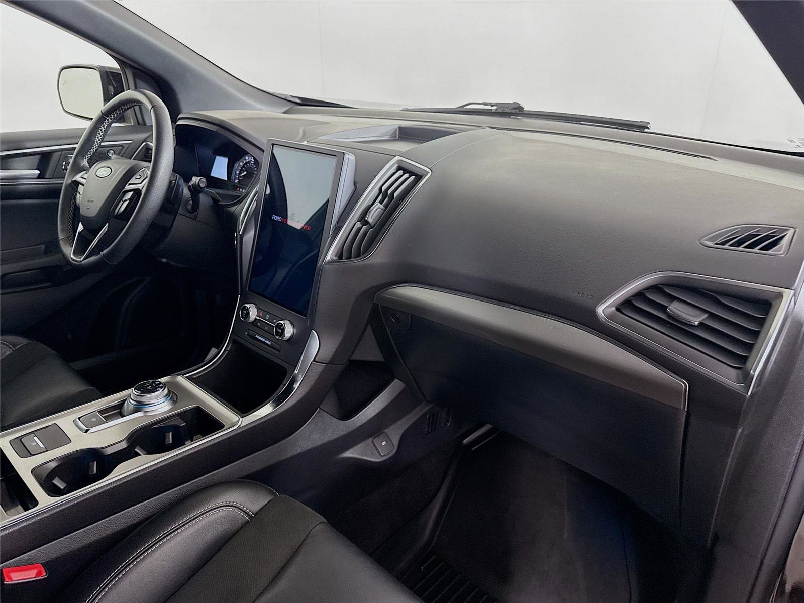 Used 2023 Ford Edge ST AWD/4WD image 29