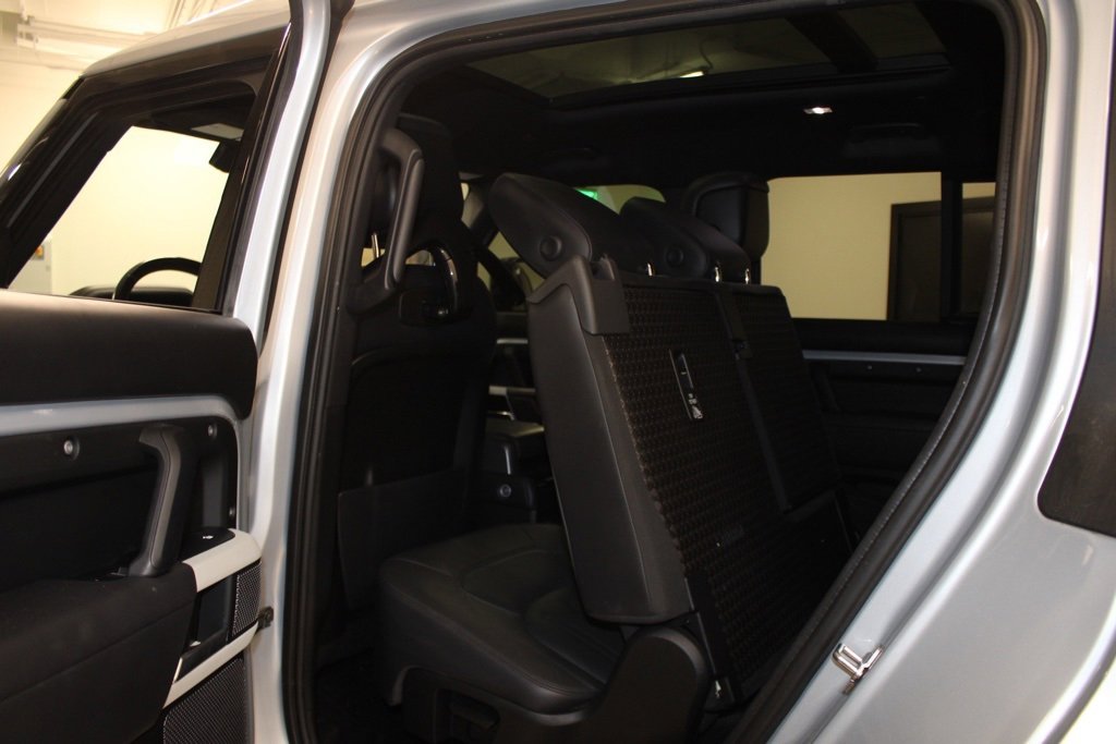 Used 2022 Land Rover Defender 110 XS Edition image 51