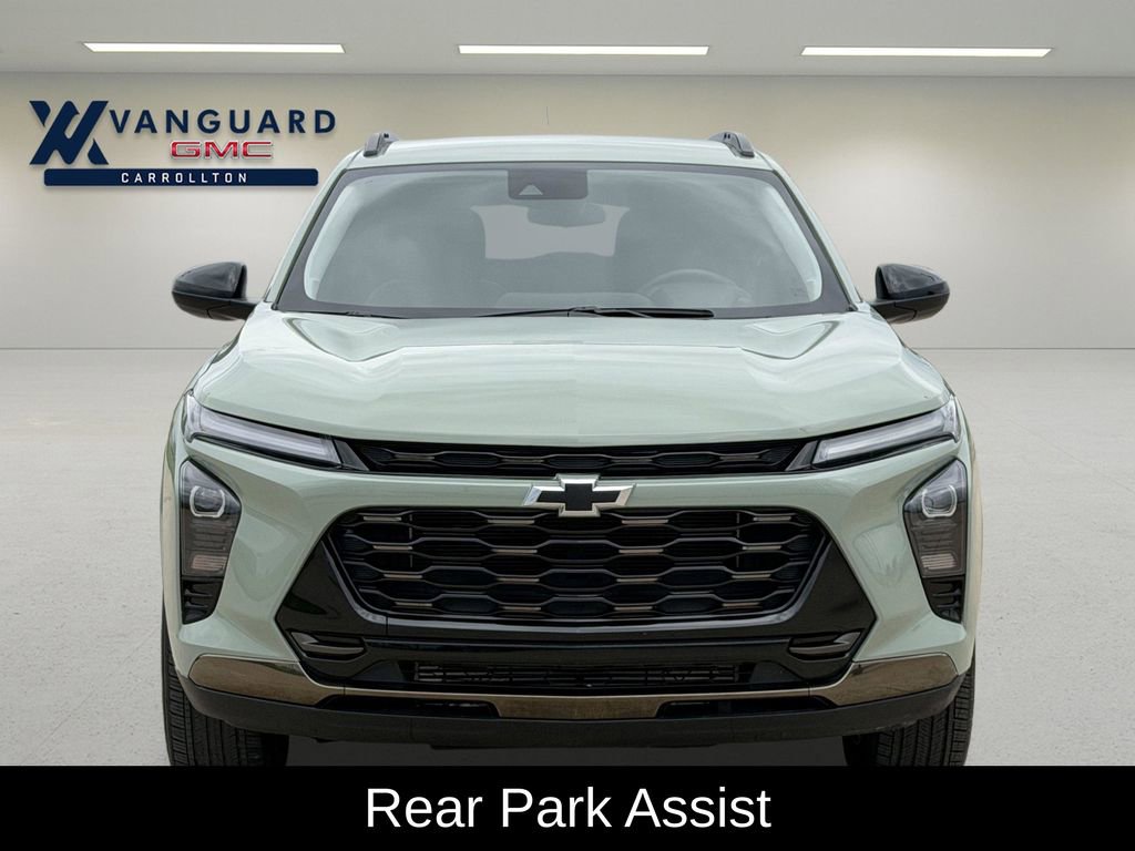 Used 2025 Chevrolet Trax ACTIV w/ Driver Confidence Package FWD image 3