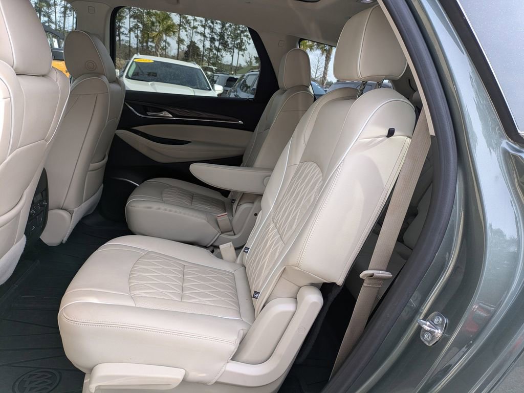 Certified 2023 Buick Enclave Avenir w/ Avenir Technology Package image 15