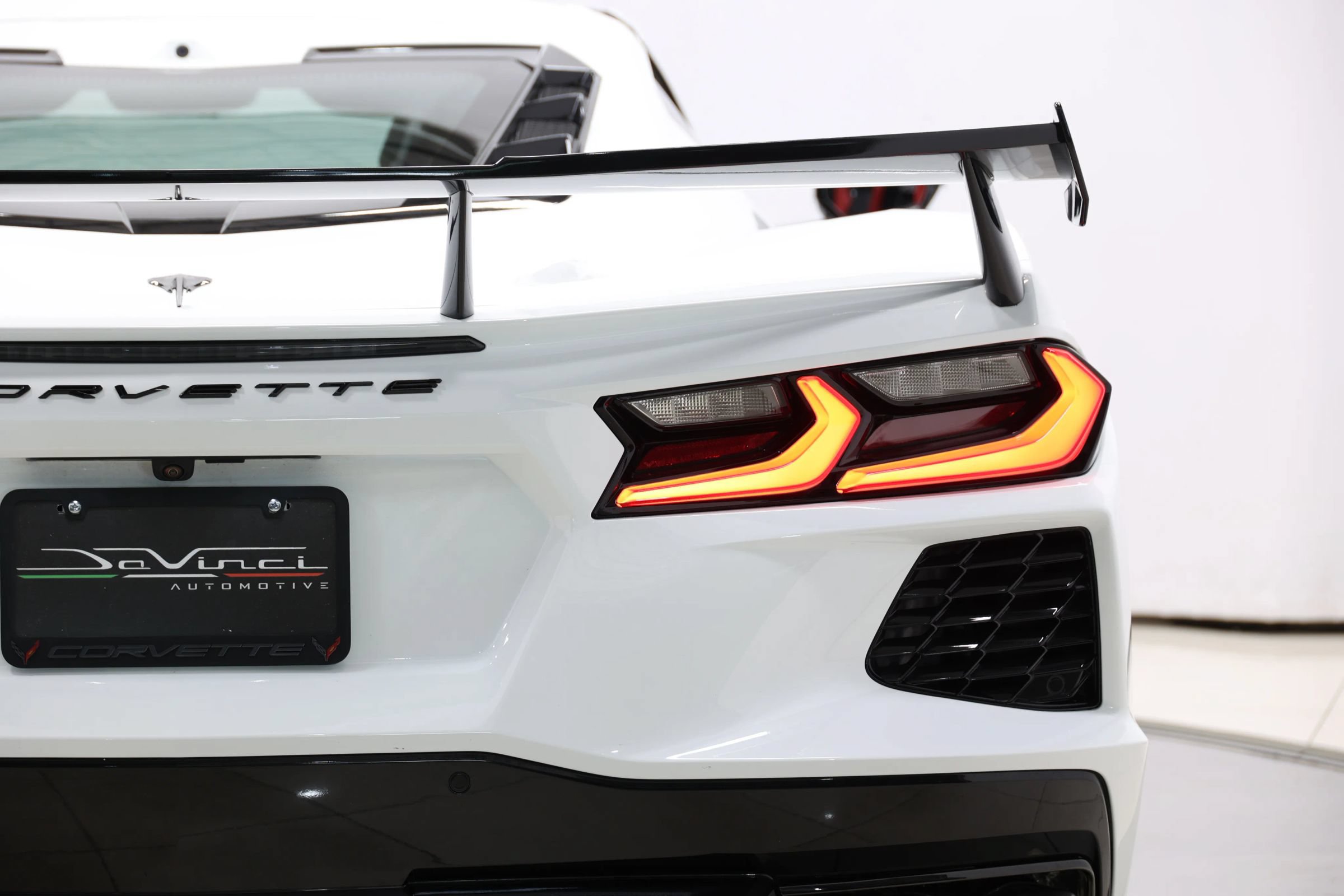 Used 2020 Chevrolet Corvette Stingray Preferred Cpe w/ 2LT Preferred Equipment Group RWD image 59