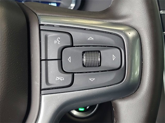 Used 2024 Chevrolet Suburban LT image 26