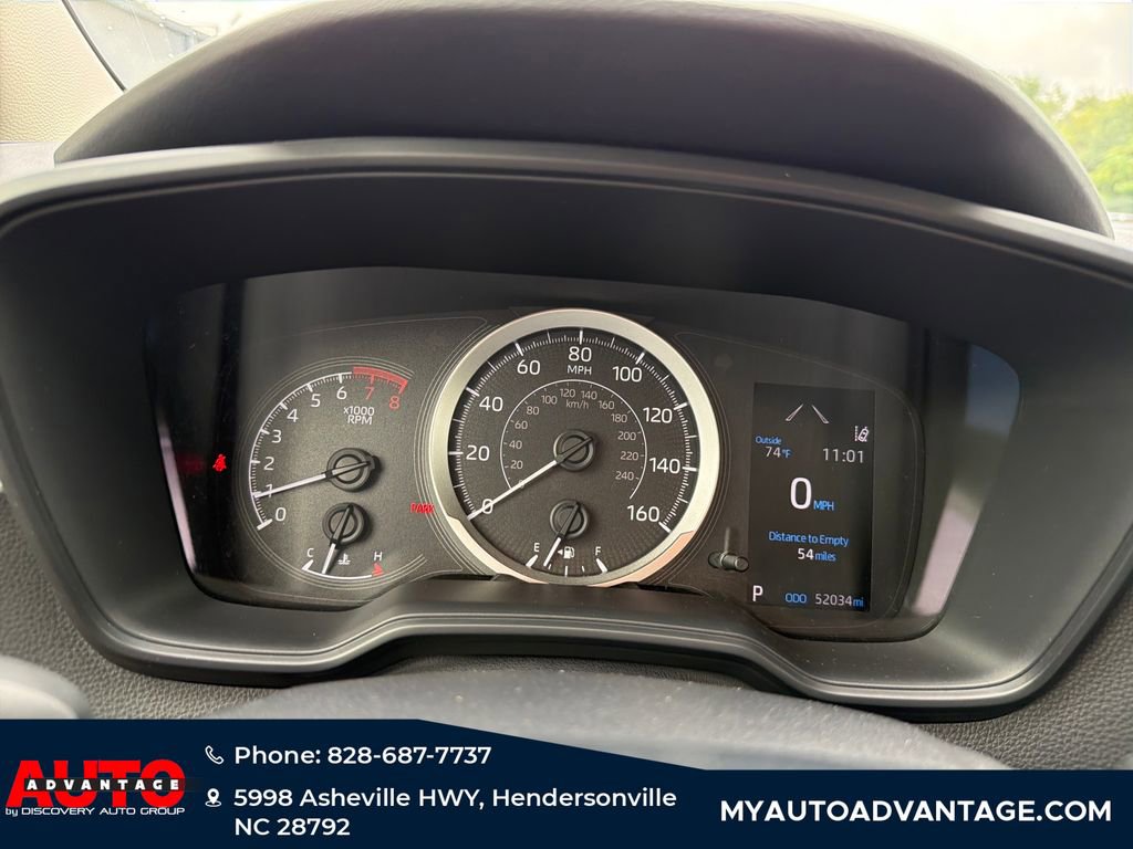 Used 2020 Toyota Corolla LE FWD image 24