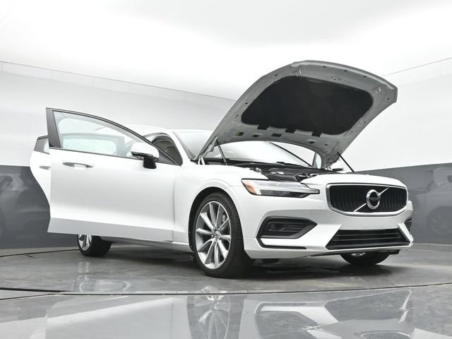 Used 2021 Volvo S60 T5 Momentum w/ Premium Package FWD image 48