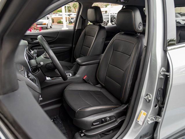 Used 2020 Chevrolet Equinox Premier w/ LPO, Cargo Package image 12