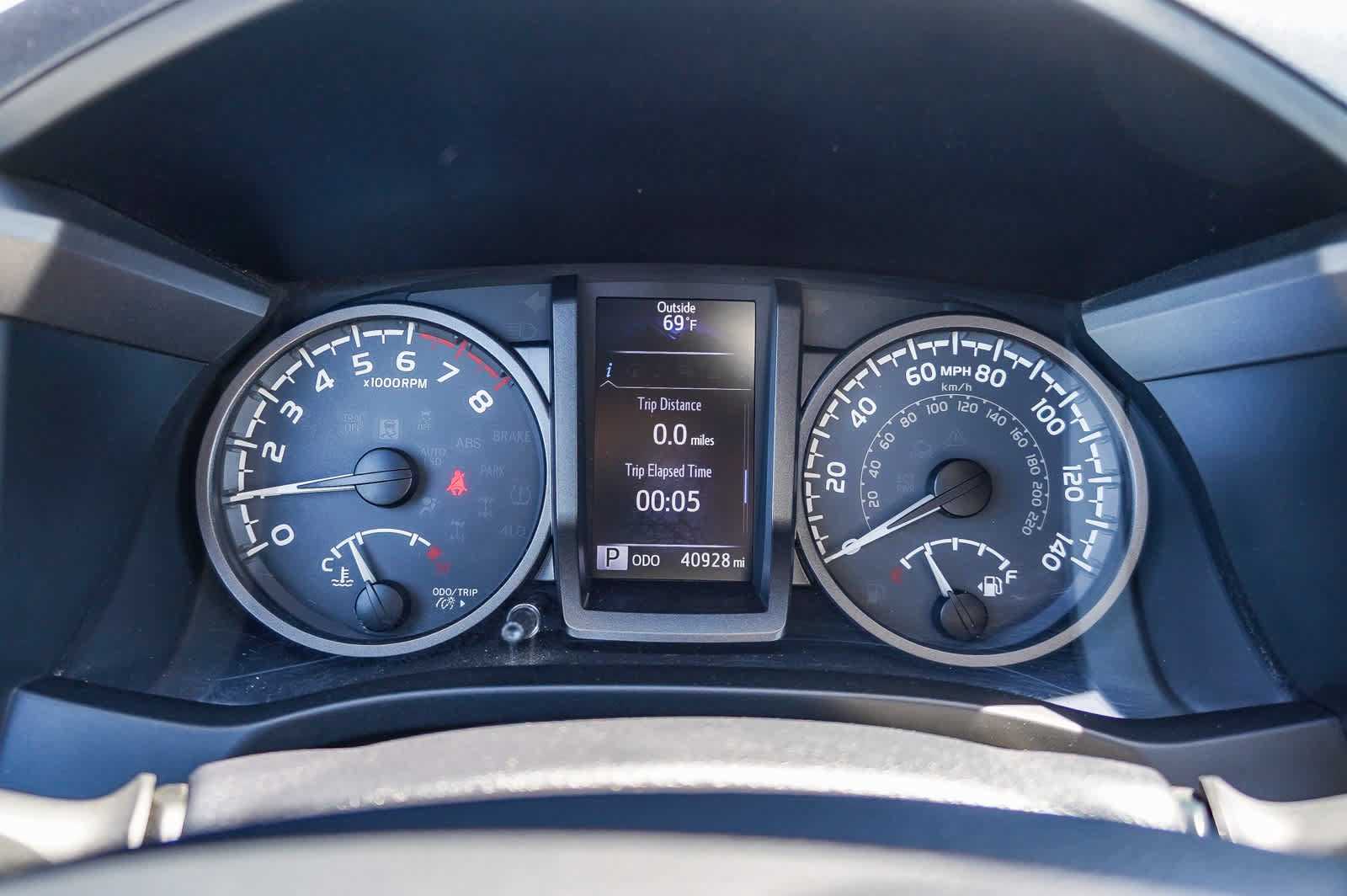 Certified 2017 Toyota Tacoma TRD Pro AWD/4WD image 26