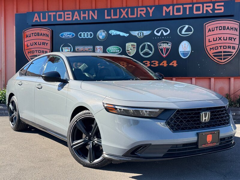Used 2025 Honda Accord Sport-L image 1