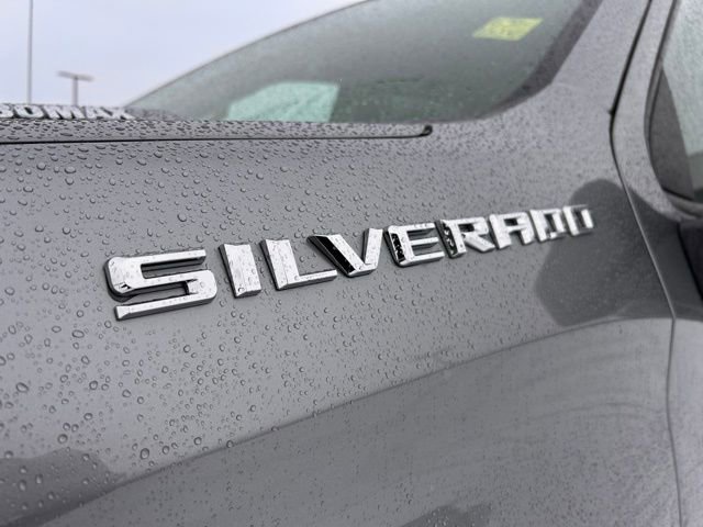 Used 2025 Chevrolet Silverado 1500 Custom image 9
