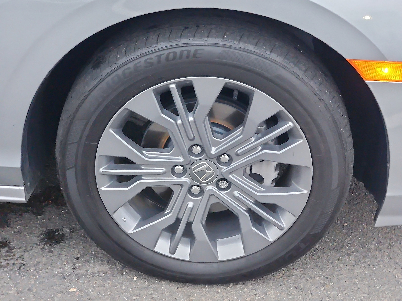 Used 2025 Honda Odyssey Touring image 8