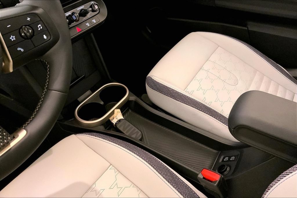 Certified 2026 MINI Cooper S FWD image 22