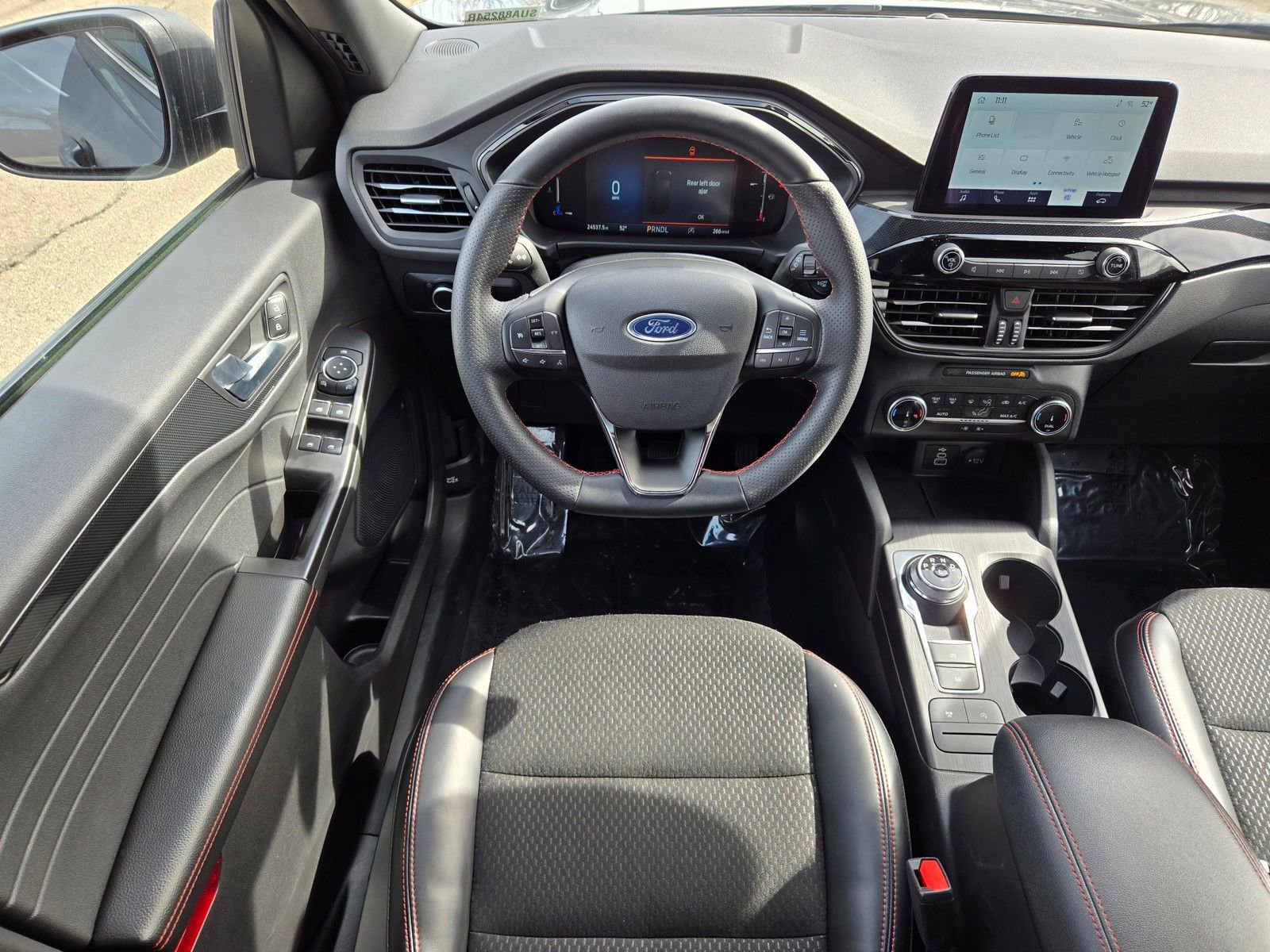 Used 2025 Ford Escape ST-Line image 11