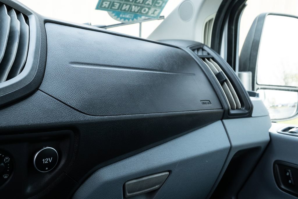 Used 2017 Ford Transit 350 XL image 25