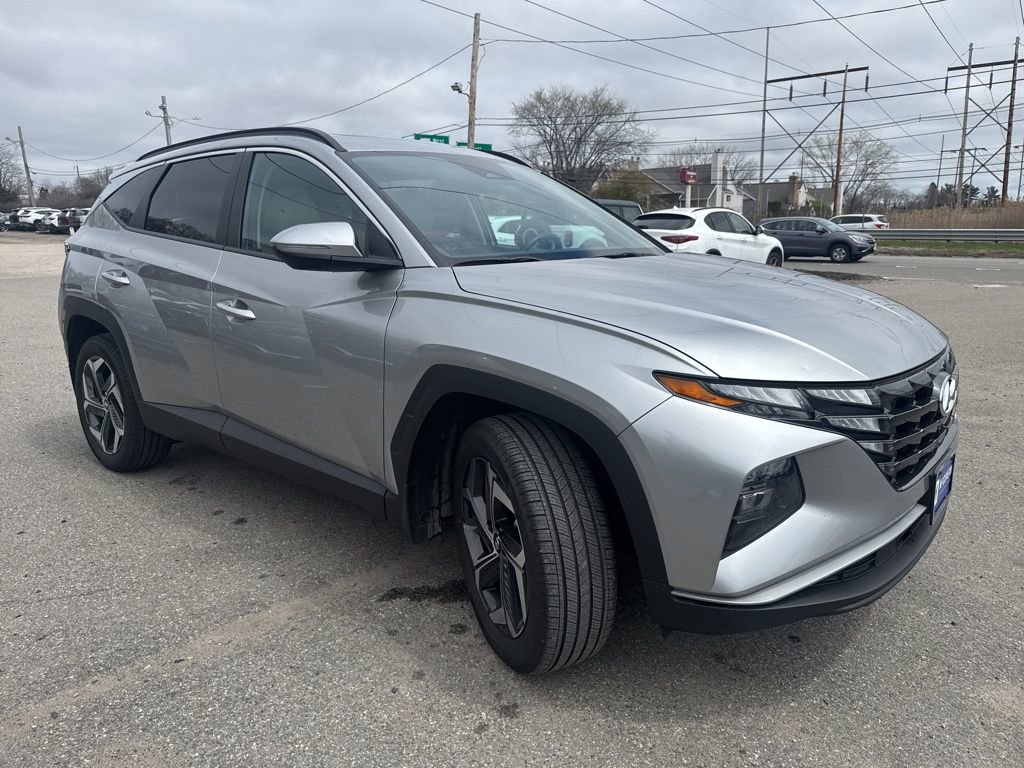 Used 2023 Hyundai Tucson SEL w/ Convenience Package AWD/4WD image 3