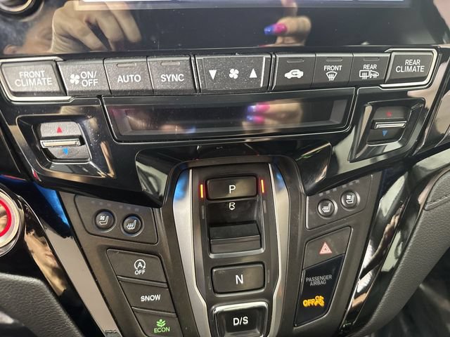 Used 2023 Honda Odyssey Elite image 9