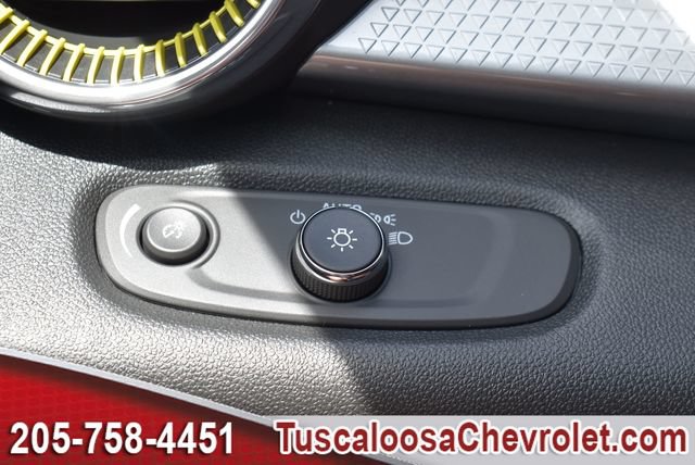 New 2026 Chevrolet Trax LT w/ Midnight Edition FWD image 30