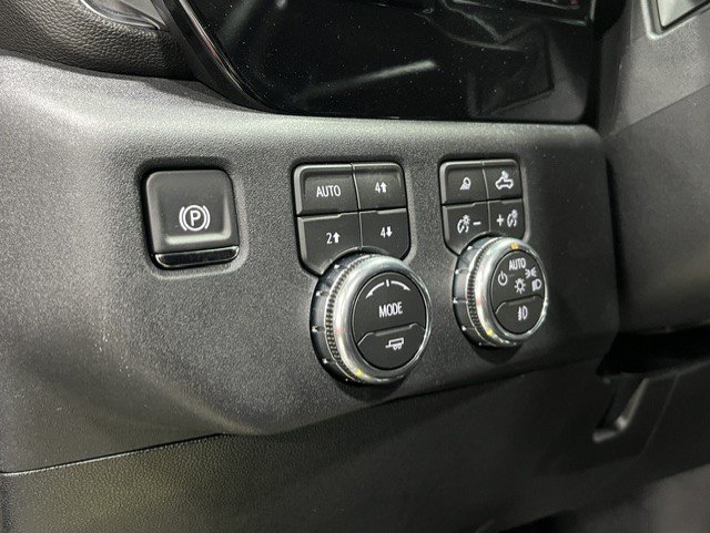 New 2026 GMC Sierra 2500 SLT w/ SLT Premium Package AWD/4WD image 12