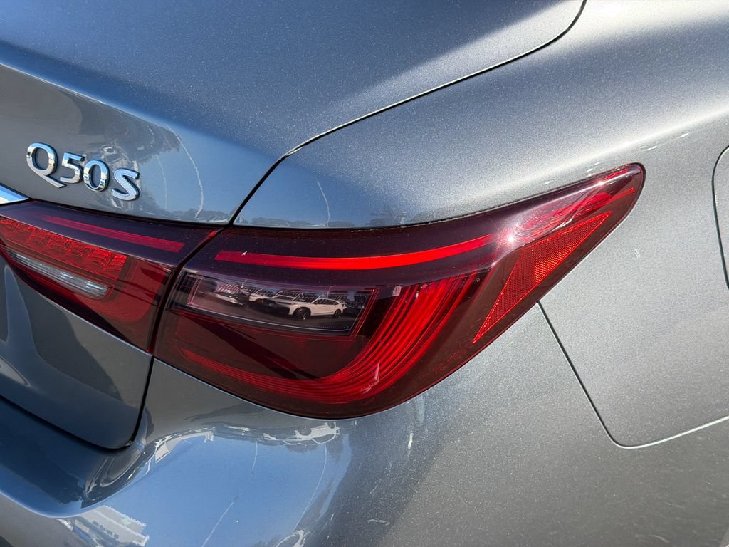 Used 2019 INFINITI Q50 Sport w/ Cargo Package (L96) AWD/4WD image 6