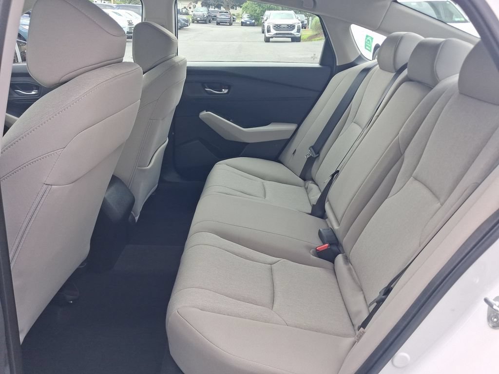 Used 2024 Honda Accord EX image 18