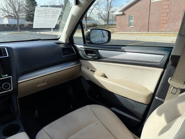 Used 2018 Subaru Outback 2.5i Premium AWD/4WD image 19