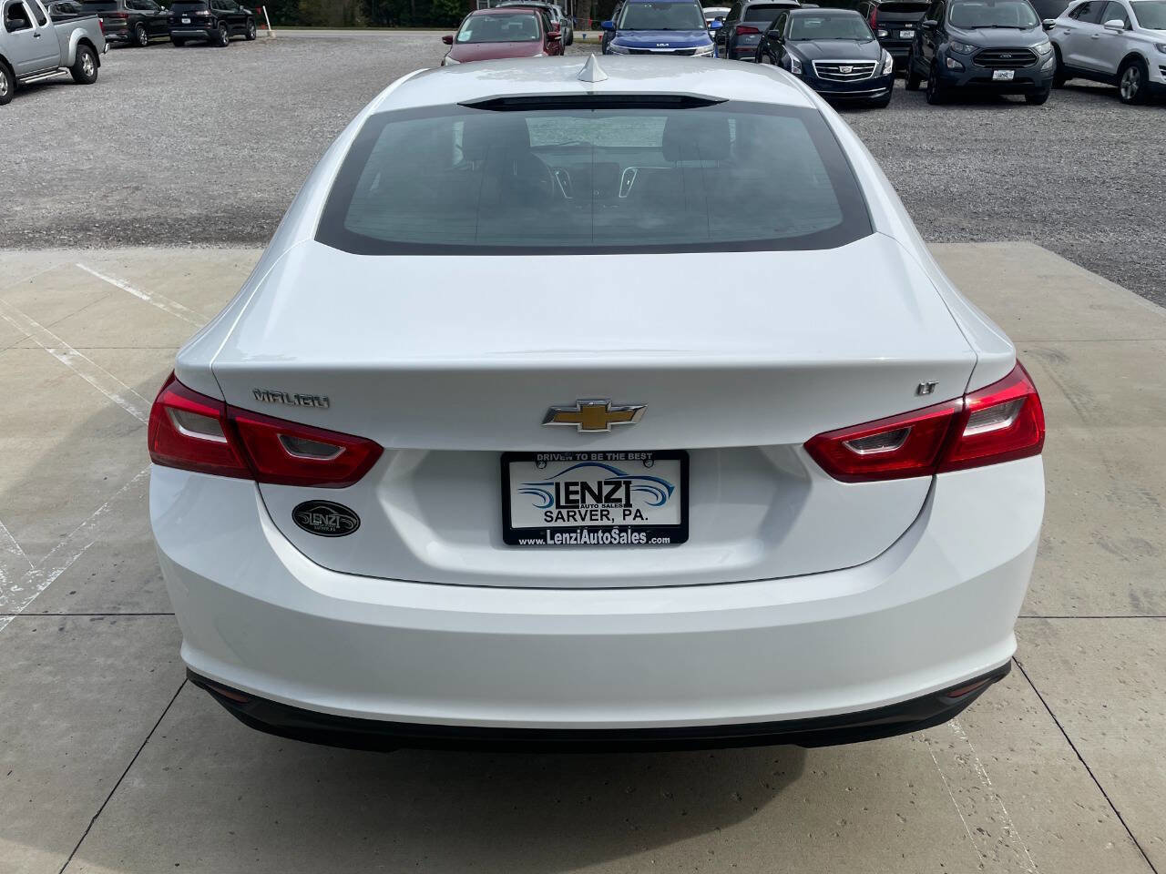 Used 2023 Chevrolet Malibu LT image 9