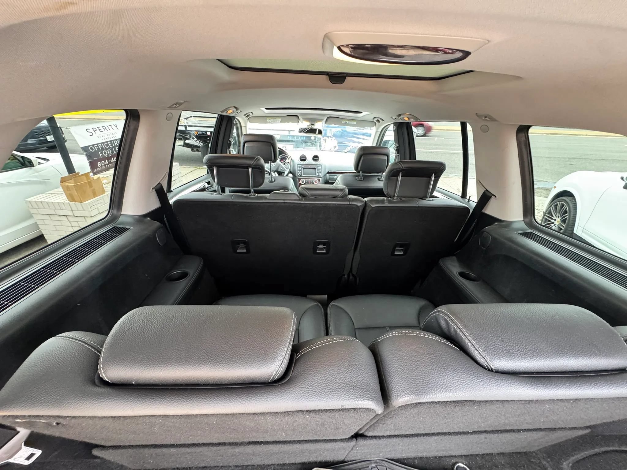 Used 2010 Mercedes-Benz GL 450 4MATIC image 18