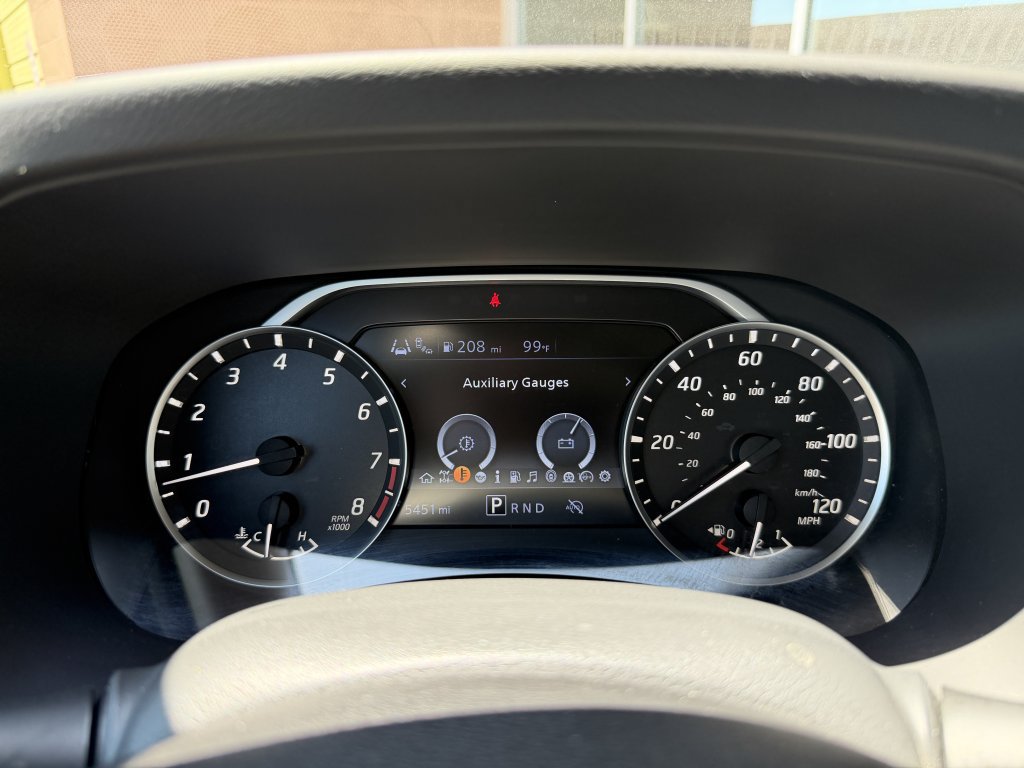 Used 2025 Nissan Frontier SV RWD image 19