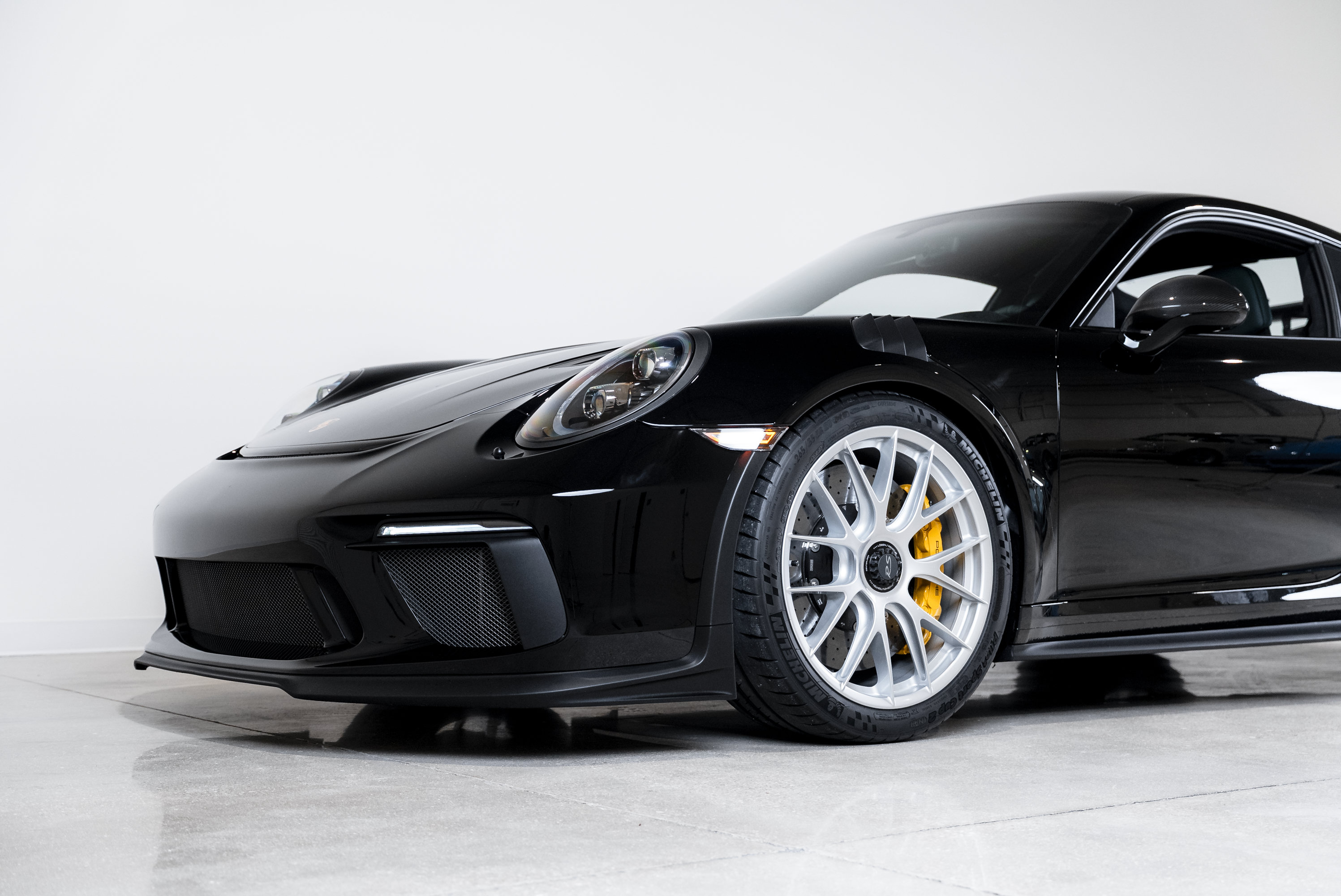 Certified 2019 Porsche 911 GT3 RS RWD image 7