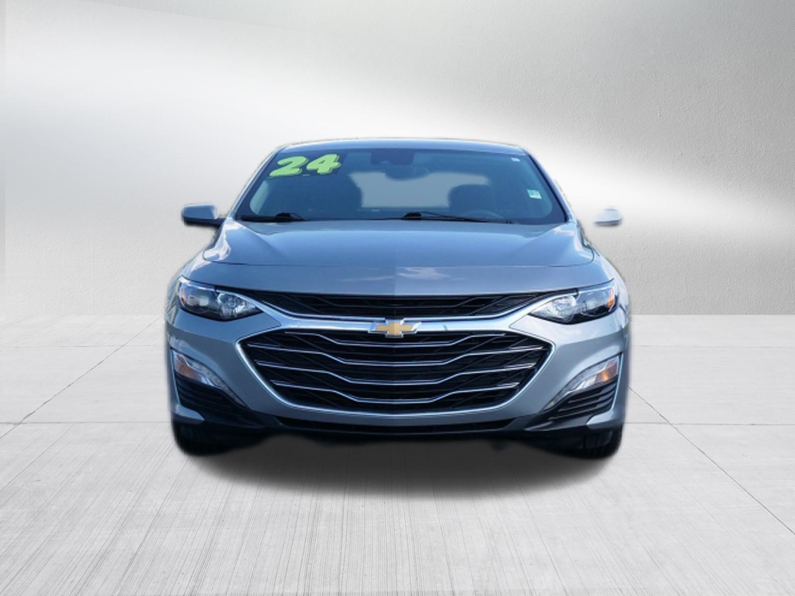 Used 2024 Chevrolet Malibu LT FWD image 8