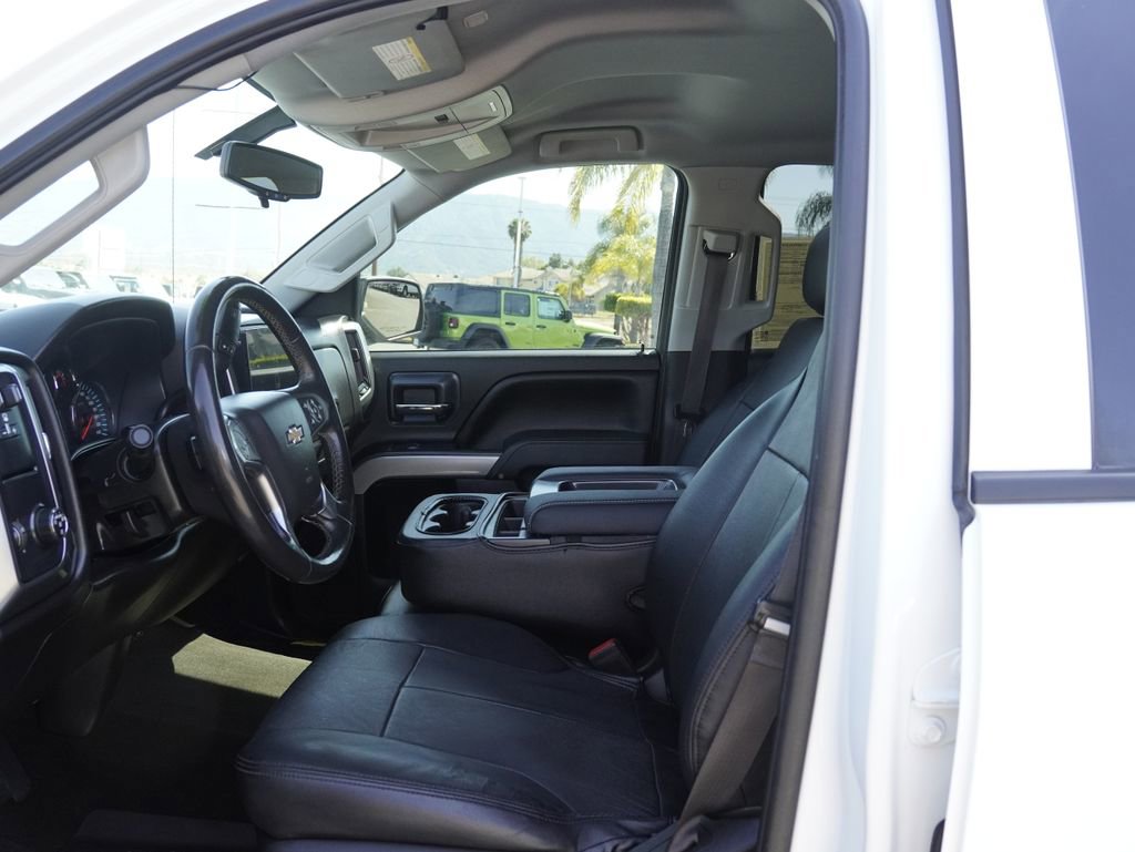 Used 2015 Chevrolet Silverado 2500 LT w/ LT Convenience Package RWD image 19