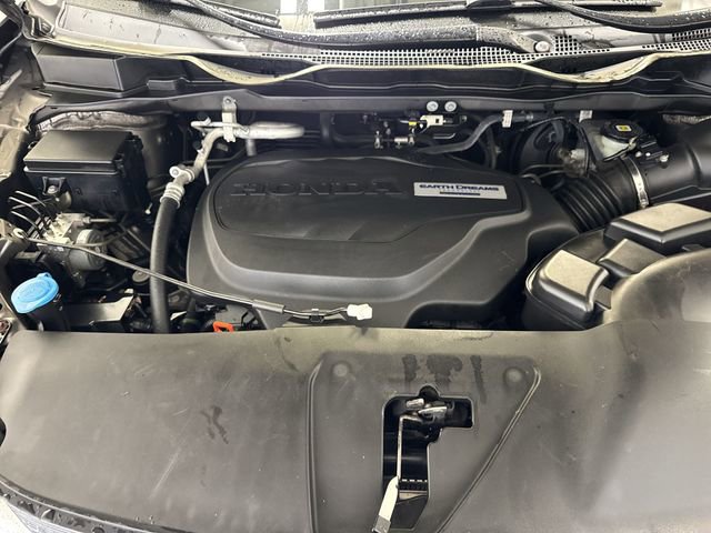 Used 2018 Honda Odyssey Elite image 32