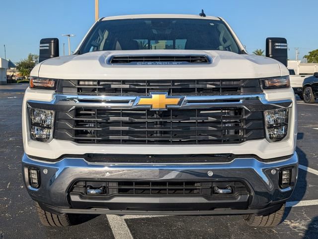 New 2026 Chevrolet Silverado 2500 LT w/ Safety Package AWD/4WD image 2