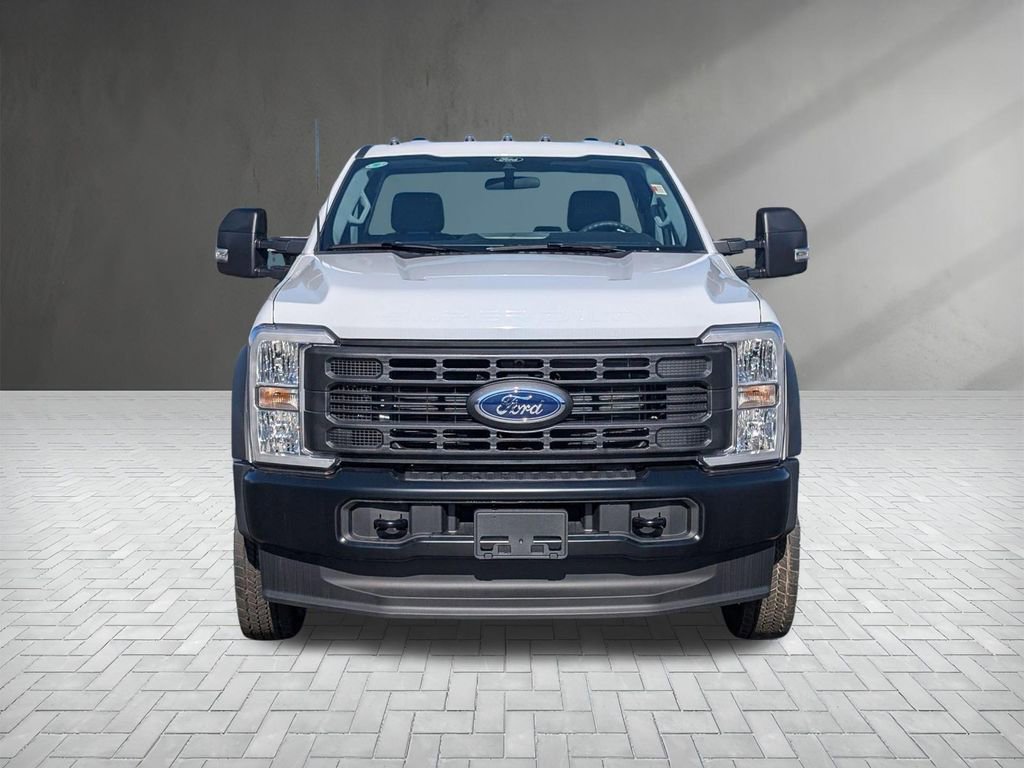 New 2026 Ford F550 4x4 Regular Cab Super Duty image 3