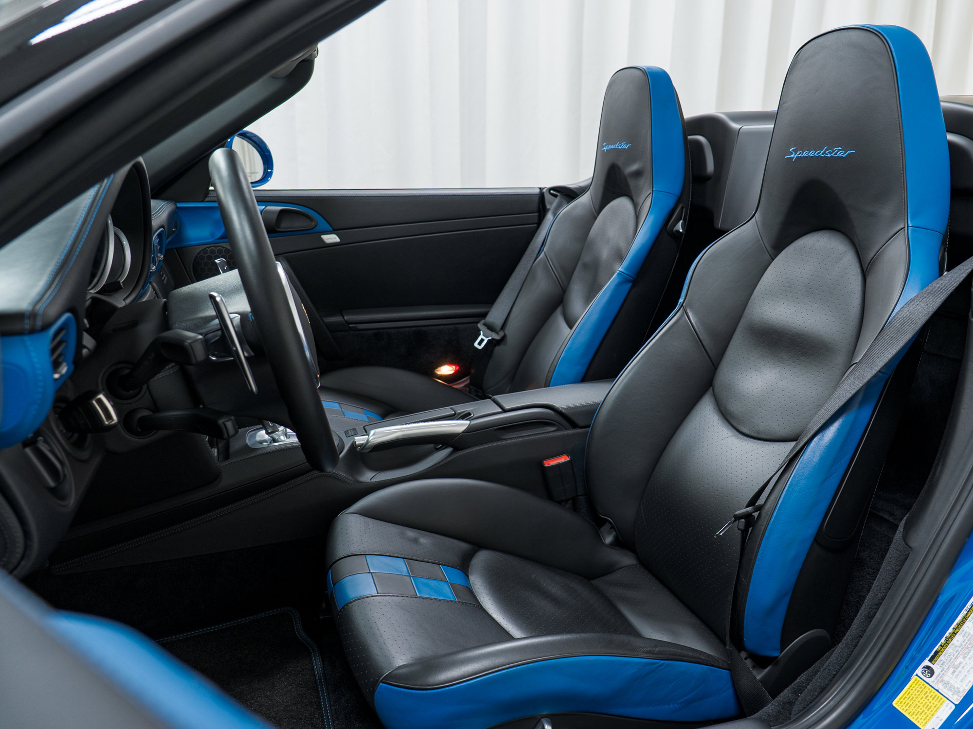 Used 2011 Porsche 911 Speedster image 28