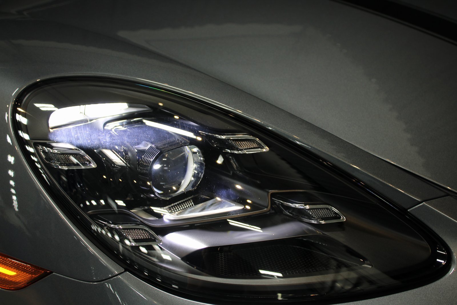 New 2025 Porsche 718 Cayman image 15