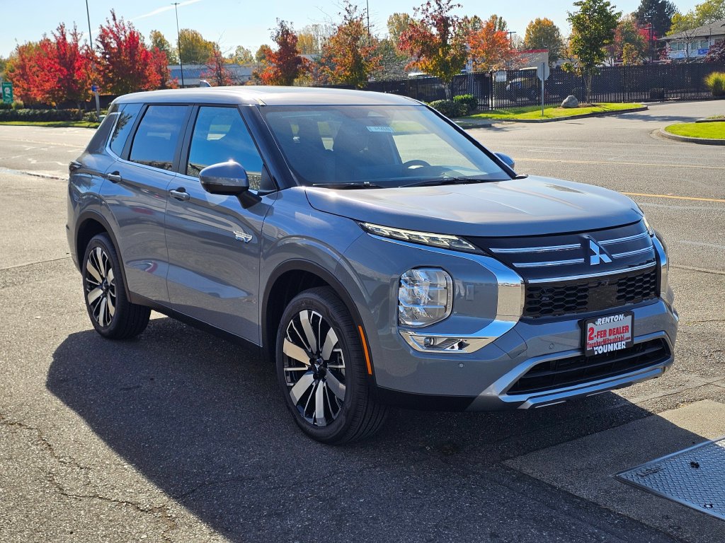 New 2026 Mitsubishi Outlander SE AWD/4WD image 3